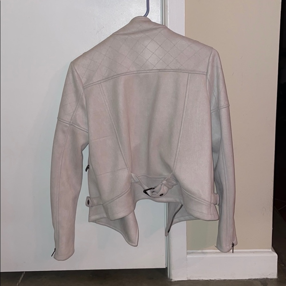 Vici Suede Jacket - Picture 5 of 6